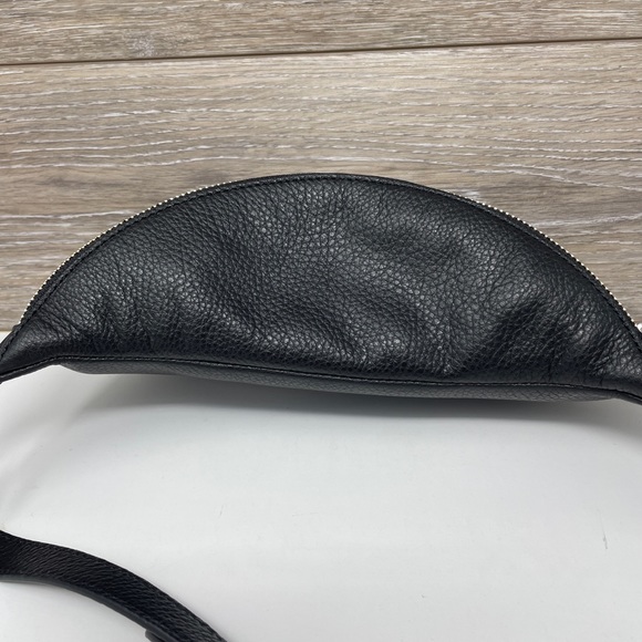 Kate Spade Belt Bag (NWT) - Picture 3 of 8